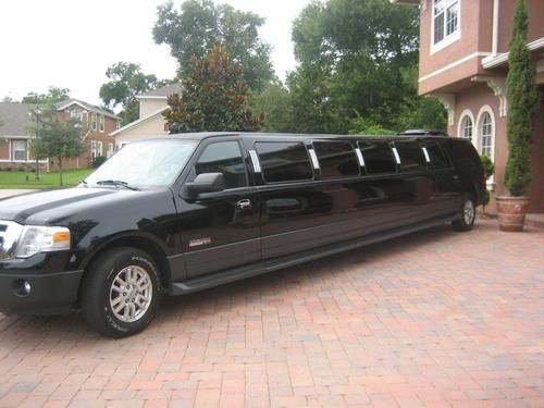 Baton Rouge 15 Passenger Limo